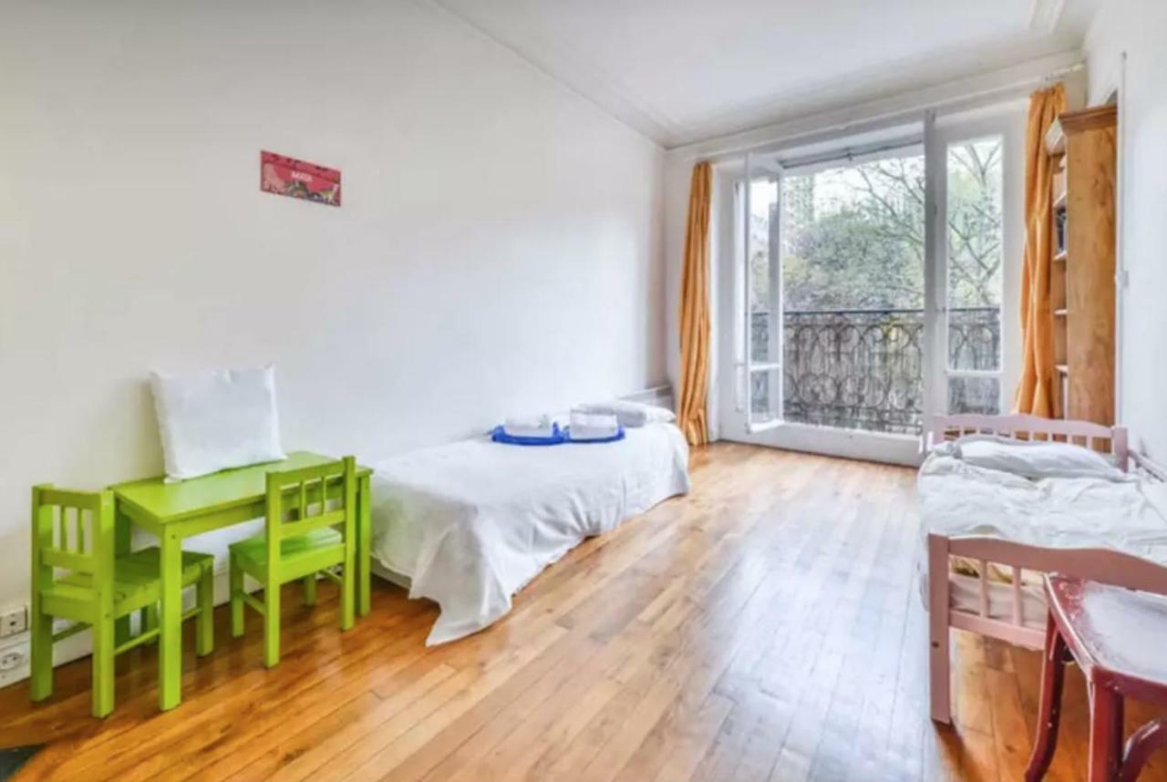 Appartement De Charme De 60 M2 Entre Montmartre Et Batignolles Paris Eksteriør bilde